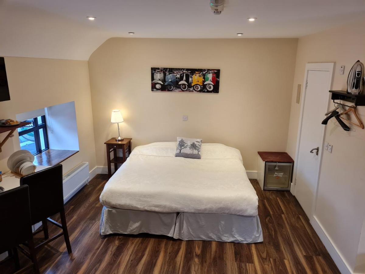 Ridge-Rock Accommodation Carrick on Shannon Extérieur photo