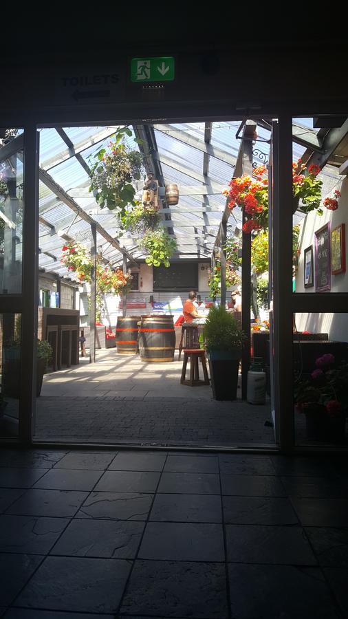 Ridge-Rock Accommodation Carrick on Shannon Extérieur photo